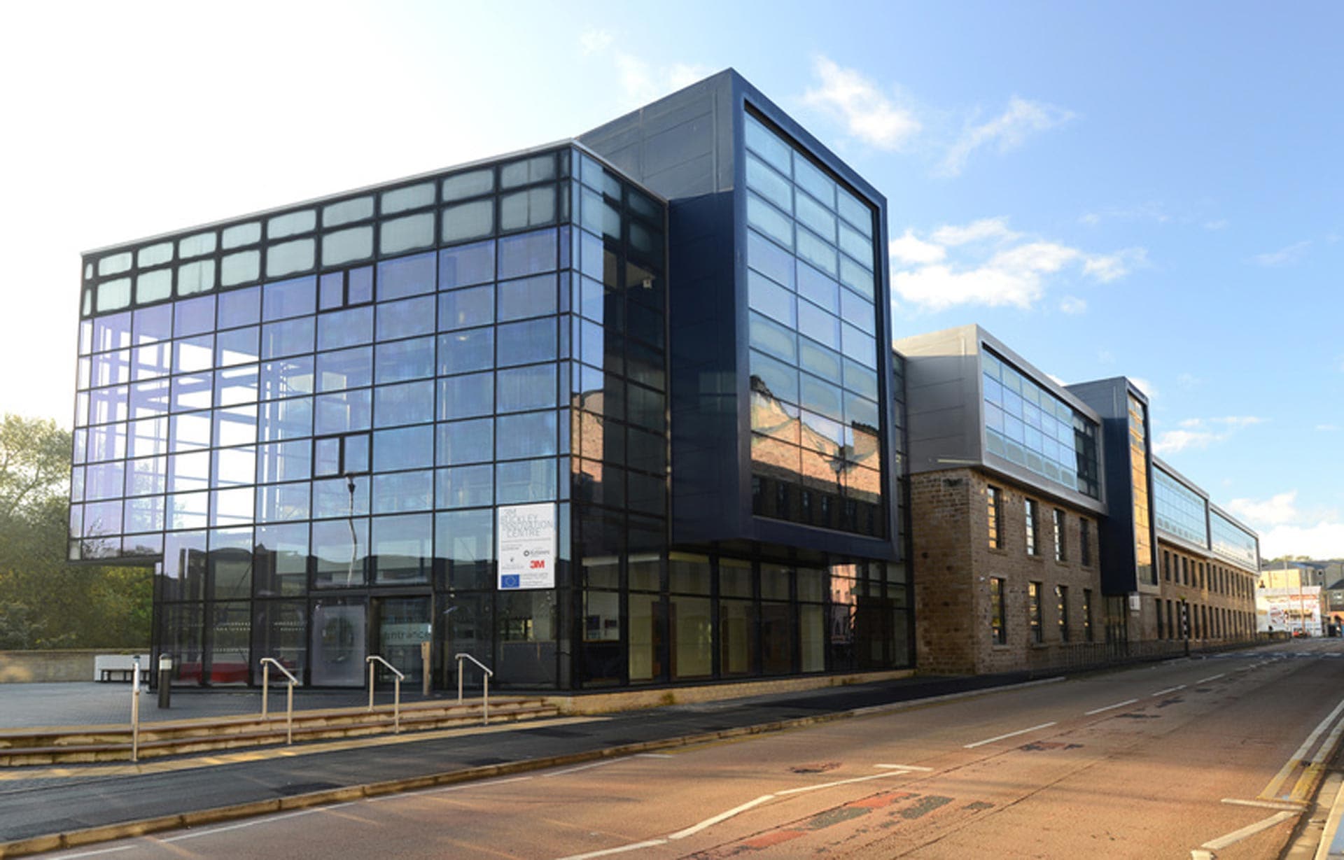 A picture of the 3m Buckley Innovation Centre from the road. It is mainly used for Post Graduate research