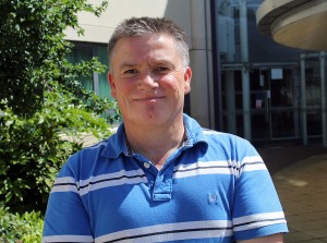 Dr Stephen Hemingway