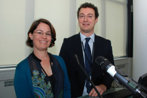 Dr Ioanni Delsante with the Universidade Federal do Rio Grande do Sul’s Dr Luciana Miron